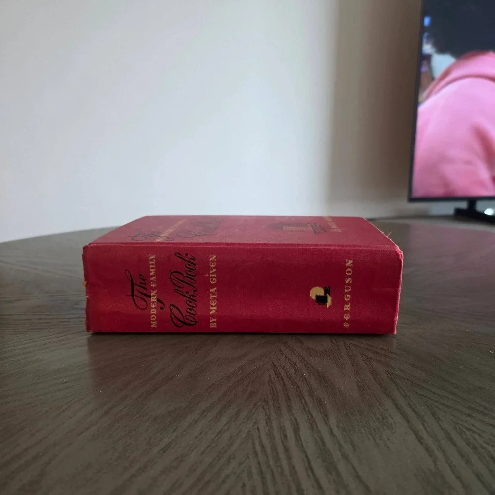 1943 The Modern Family Cook Book Meta Given Vintage Hardcover Cookbook